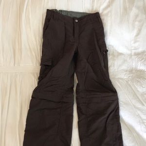 REI Boys convertible zip off pants/shorts. Boys 8